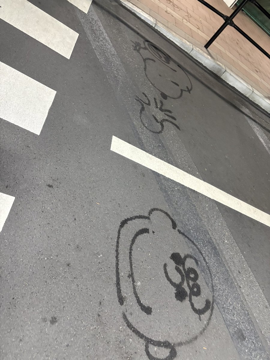 hnarspoco's tweet photo. ユニバ大満喫 https://t.co/7NctnvgAua