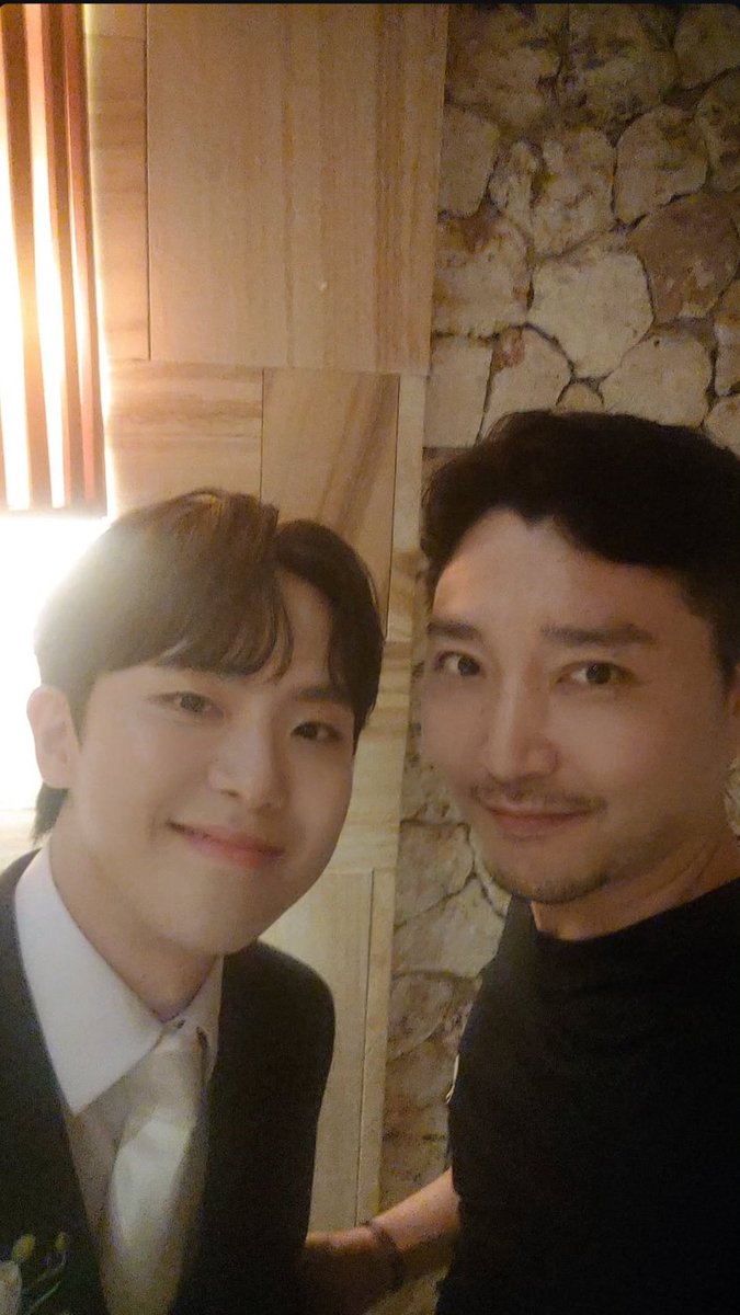 _limkh's tweet photo. 260628 이시안 배우님 인스타 스토리 #임규형 https://t.co/vpipi8lalM