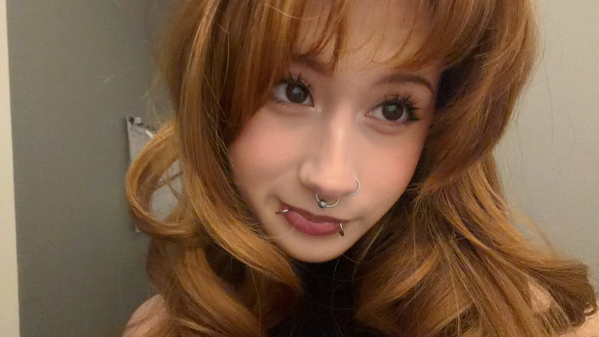 allformoxie's tweet photo. girls who have big boba doe eyes >> https://t.co/6jHlALppjn