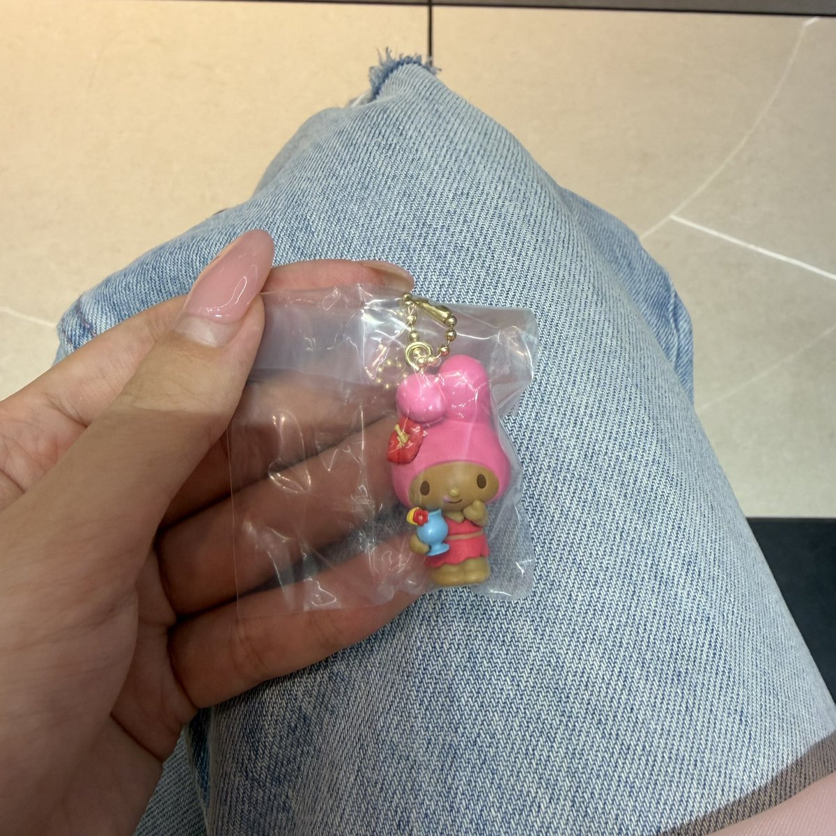 _____gkfn's tweet photo. サンリオキャラクターズ アロハスイングコレクション ガチャ 交換

【譲】マイメロ

【求】ポチャッコ

郵送での交換希望です🍀

お気軽にお声掛けお願い致します。 https://t.co/E0sVuWoU9J