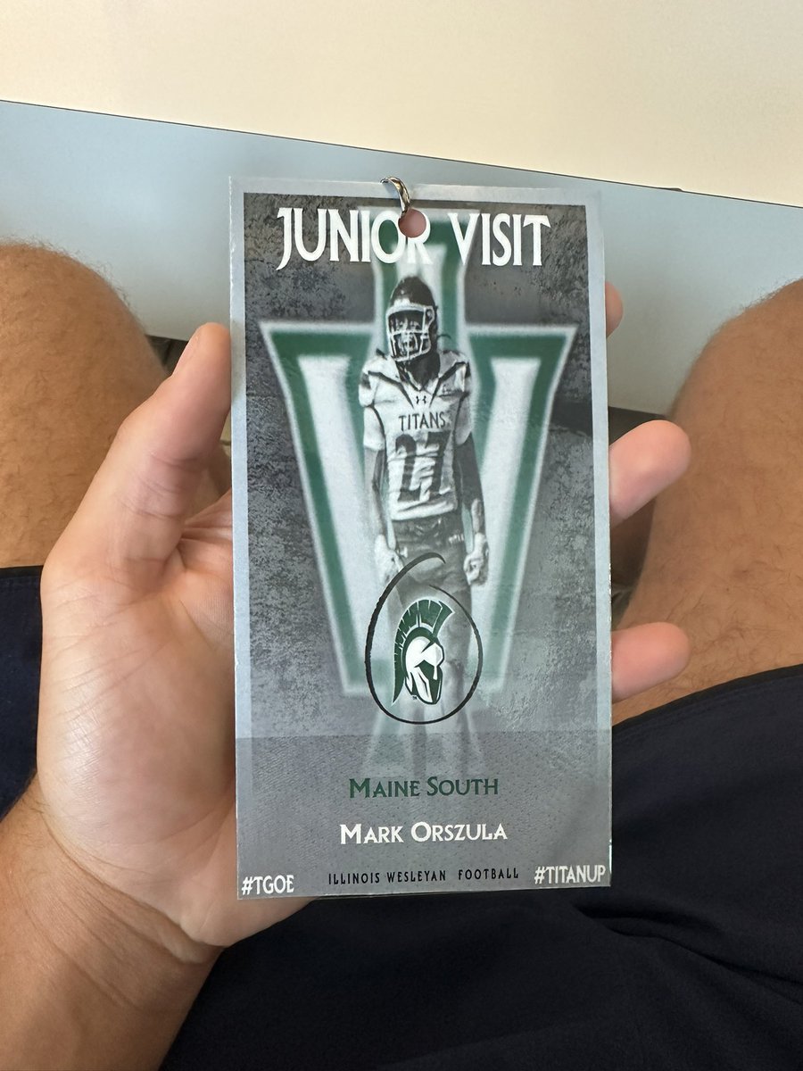 OrszulaMark's tweet photo. I had a great time at the @IWUTitanFball Campus visit today! Thank you to @CoachHolte for the invite. Really looking forward to coming out for a game during the season.
@EDGYTIM @PrepRedzoneIL @DeepDishFB
@ChiPlayerWatch
@HawksMaine @mainesouthfb @Maine_South @CoachChris_Roll https://t.co/gU0dprL1u2