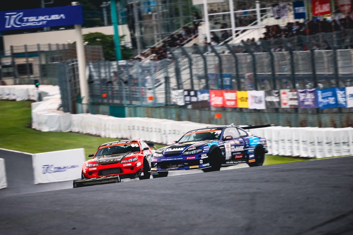gachapinpi___n's tweet photo. 昨日D1GP Rd.3筑波は
単走4位 追走5位でした！
応援して頂いた皆さまありがとうございました❤️‍🔥
今日も気合い入れて頑張ります💪🏼🔥
#D1GP #DMAX #目桑宏次郎 https://t.co/RBDHUiI1sE
