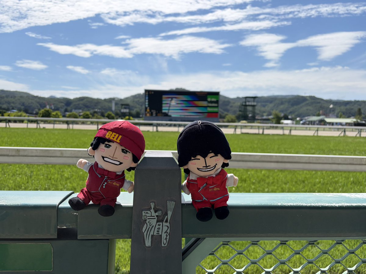 rintaball's tweet photo. いいお天気☀️.°

ただ、暑い… https://t.co/U4duIOaSA7