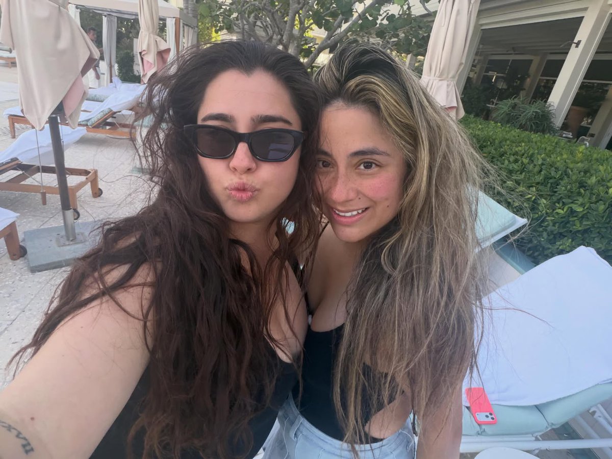djanefvz's tweet photo. ALREN😭😭😭😭😭😭 https://t.co/VUE2et5ps8