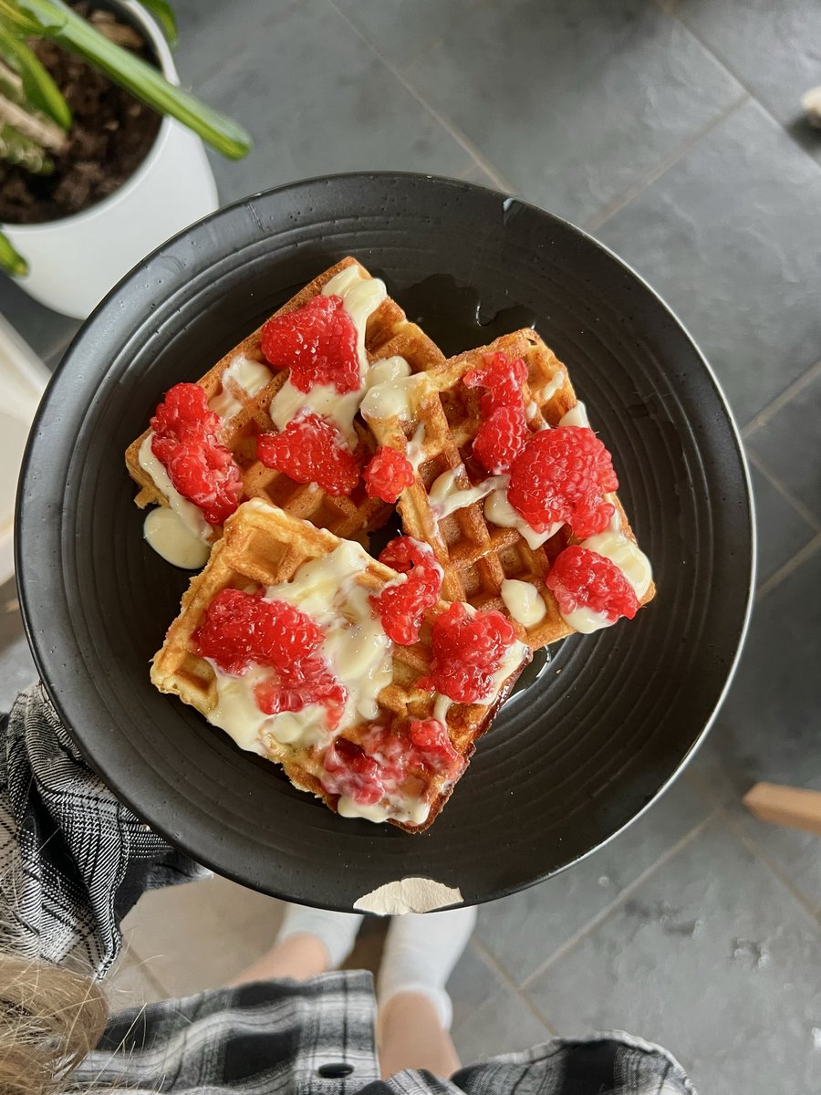 Roseatzforever's tweet photo. today’s eats! https://t.co/9Zr7702LRI