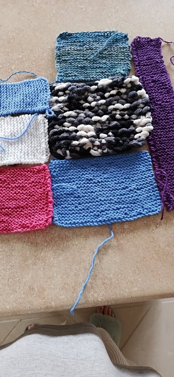 harleycess's tweet photo. And in more relaxing news I am teaching myself to knit - it seems to be helping my anxiety a little https://t.co/uVRohAyJpf