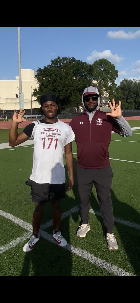 Elijah Lowe tweet media