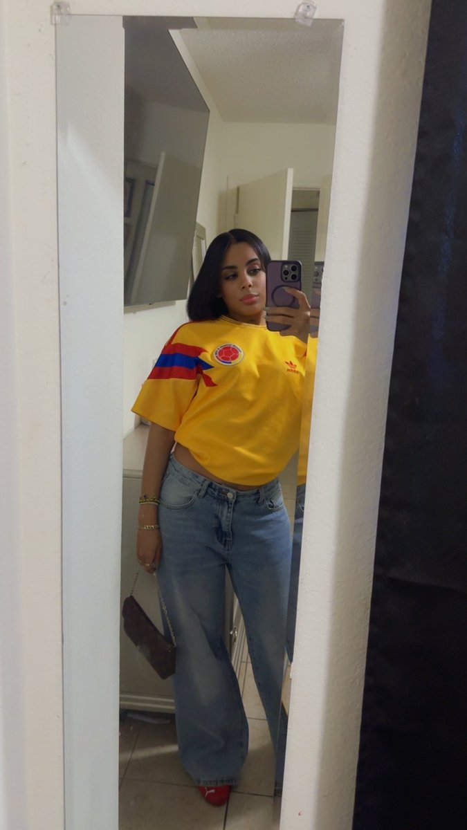 vivalageee's tweet photo. 🇨🇴 ✨ https://t.co/wrK2vyEXKi