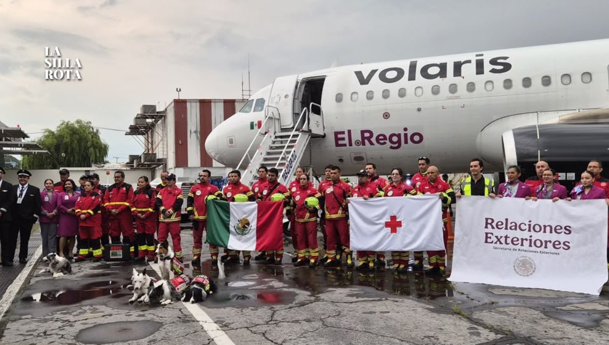 lasillarota's tweet photo. La Secretaría de Relaciones Exteriores informó el envío de un equipo mexicano de búsqueda y rescate a Venezuela, integrado por 25 especialistas de la Cruz Roja Mexicana, la Brigada de Rescate Internacional Cancún y un integrante de Topos Azteca. La misión partió en coordinación con Volaris.

📷: @SRE_mx