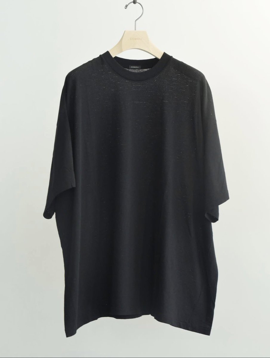 asastist's tweet photo. COTTON MESH S/S T-SHIRT
今期のTシャツ系で1番使い勝手良いかも。

#COMOLI https://t.co/RNLFrJWH4s