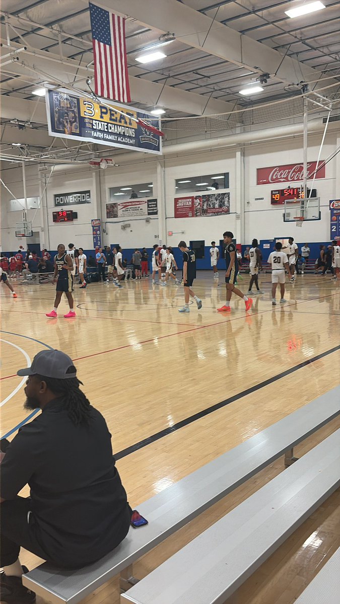 TreySterner5345's tweet photo. Standouts from Saturday at TABC

2027
Reese Alston
Joc Mitchell
Amir Bryant
Xander Pruzinsky
Landon Veal
AJ Dennis
Jeremiah Thirdkill
Drew Guy
Amarion Hunter
Kaiden Eason

2028
Eric Beard Jr.
Jace Toliver

2029
Julius Ogunfuye

2030
RJ White 
Kamsi Nwobodo https://t.co/b7vJ9iQtzl