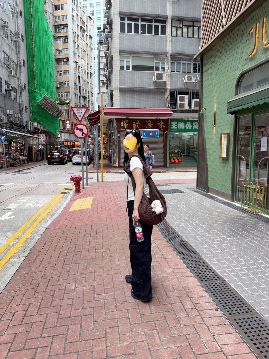 samj1004's tweet photo. 지훈시덕에 홍콩도 잔뜩 즐기구가기😌🇭🇰 https://t.co/8AwVoitdsQ