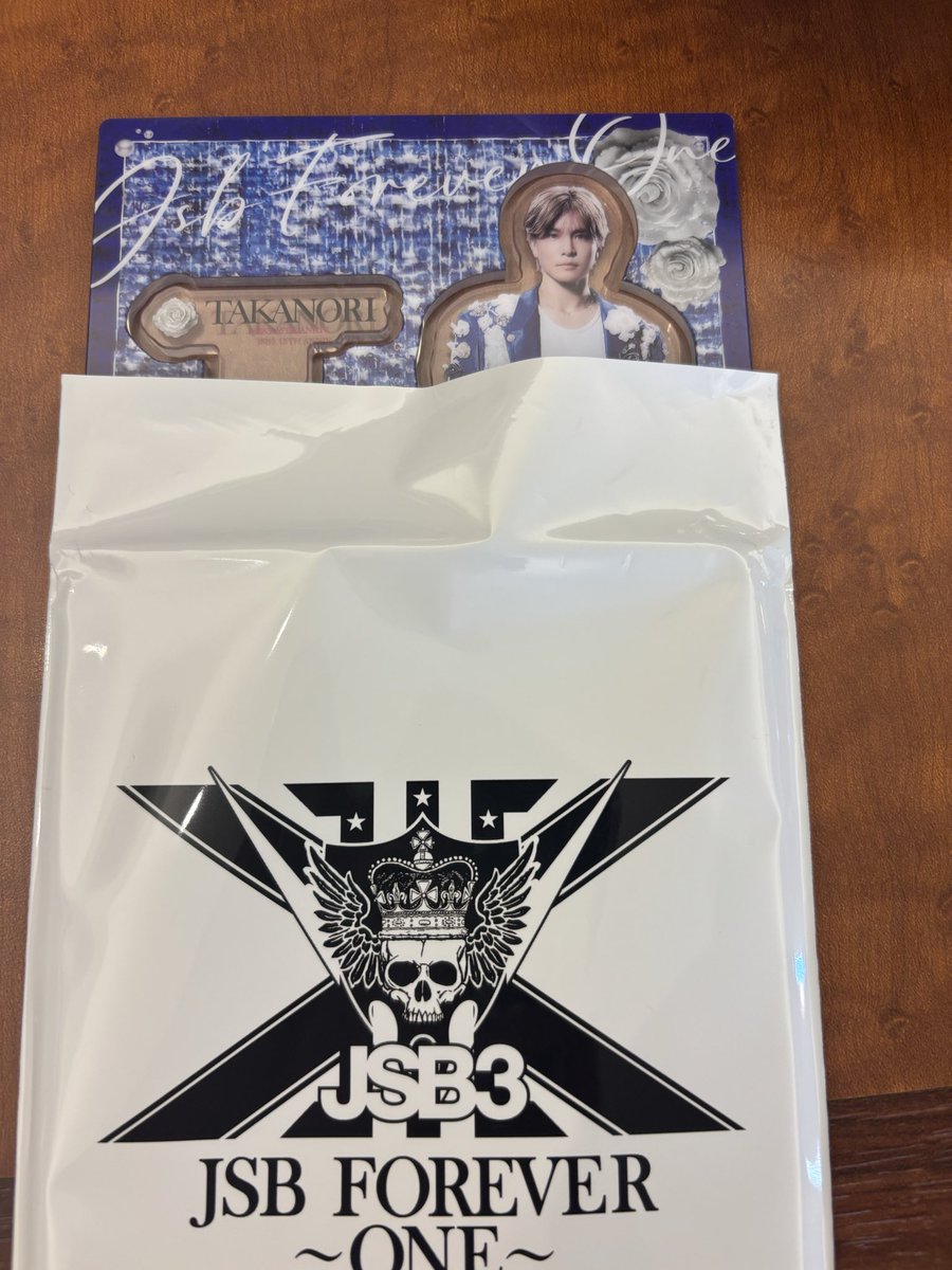 rover1213's tweet photo. 三代目JSB

アクリルスタンド

交換希望です。
よろしくお願いします。

譲：NAOTO 直己 岩田剛典
求：登坂広臣

郵送又は6/28東京ドーム公演 https://t.co/GjzaP9QDWm