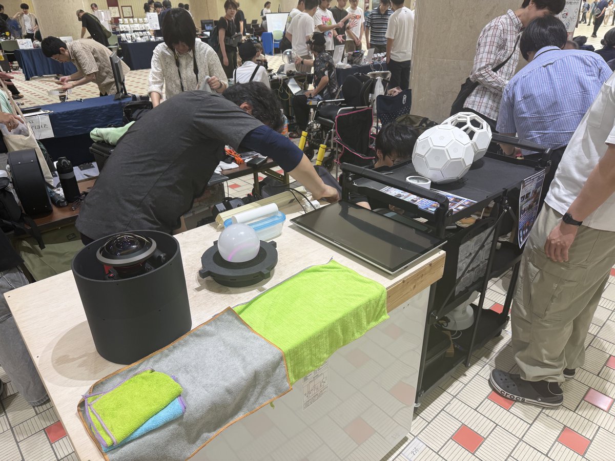 tsatolab's tweet photo. NT金沢2日目です！
jaist佐藤研ブースもあと少しでセッティングが終わりますので、少々お待ちください🙇‍♀️
本日は昨日より天気が良く、会場では暑さを感じますので、熱中症など体調に気をつけてご来場ください☀️
#NT金沢 https://t.co/QH11GG2pUY