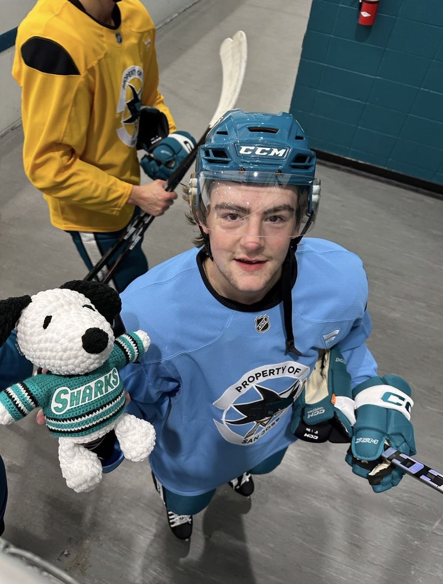 hawksxteal's tweet photo. A duo I just made up.
Luca Cagnoni       Alexander Karmanov
“5’9”                                       7’1 https://t.co/Yfq1itzpct
