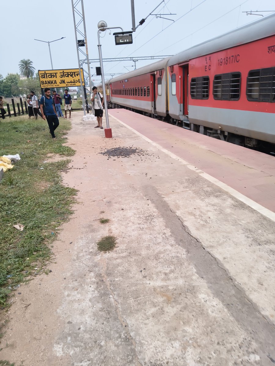 ks969110kumar's tweet photo. Good morning बांका  जंक्शन 🌄

#Banka https://t.co/4AXfEIbVKp