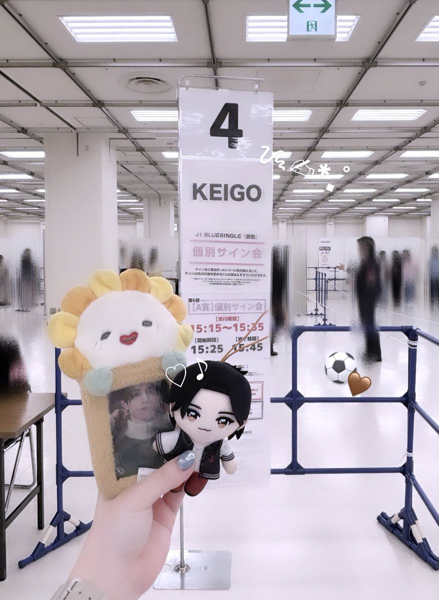 k0729_5's tweet photo. 過去1下手すぎた対面だったけど、第1目標達成できて幸せでしたᐡ ̳ᴗ ̫ ᴗ ̳ᐡ🤎初サイン嬉しいㅠ ̫ㅠ♡ 大天才アイドル景瑚くんだーーーいすきありがとう😻🤎

 #JIBLUEオフライン
 #JO1オフラインサイン会
 #佐藤景瑚  #JI_BLUE https://t.co/KOyiYID9JG