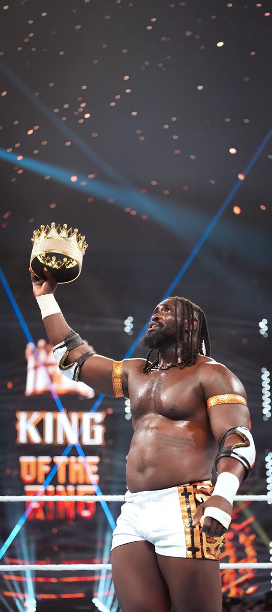 ItzVarun_____'s tweet photo. King Oba Wallpapers! 👑

#WWENOC https://t.co/EUCWh2JA9M