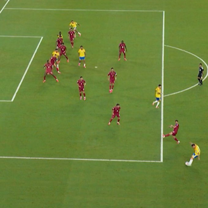 FutboolFichajes's tweet photo. 😳🇨🇴 EL OFFSIDE COBRADO A DAVINSON SÁNCHEZ EN EL 1-0 DE COLOMBIA A PORTUGAL SOBRE LA HORA. https://t.co/SH5HUwKIWT