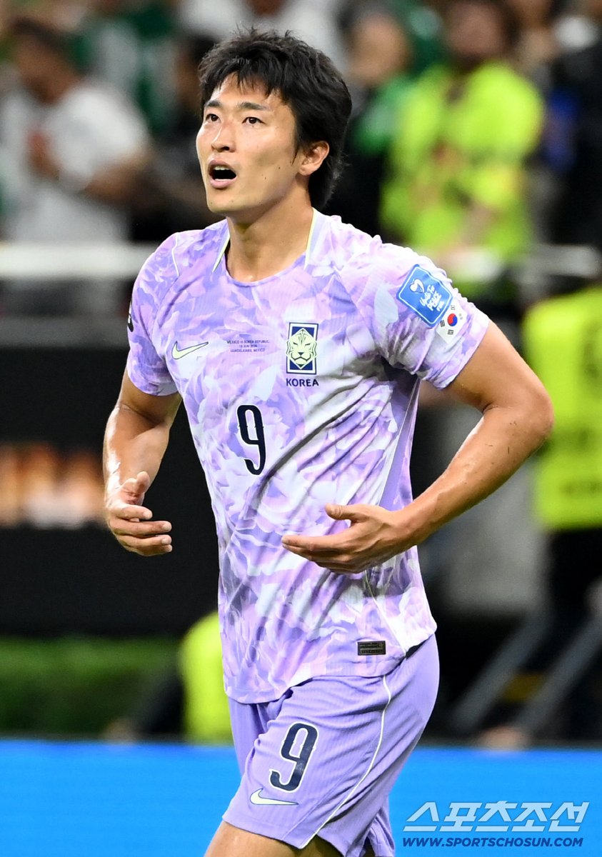 choguesungfc's tweet photo. And the World Cup journey ends here. Too many things to say… They didn’t deserve this short run. Thank you for everything Cho, till next time. ❤️

#조규성 #choguesung https://t.co/UMZG5FCItj