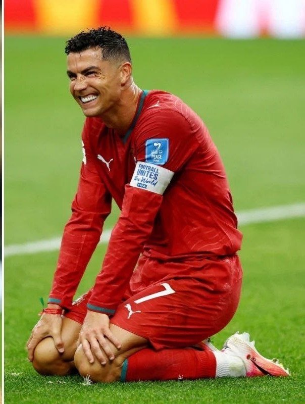 HAED3055's tweet photo. 🏆 كاس العالم 2026م الجوله 3 الثالثه 🏆

🇵🇹 البرتقال 0 ❌ 0 كولومبيا 🇨🇴 

💔لم سجل الاسطورة كريستيانو رونالدو اي هدف💔

⏰ الدقيقة نهاية المباراة ⏰

👏🏻👏🏻مبروك يا الدون التاهل @Cristiano 👏🏻👏🏻

#كريستيانو_رونالدو #رونالدو #الدون #كريستيانو 
#البرتغال #كولومبيا #البرتغال_كولومبيا https://t.co/DiCdVLtDqn