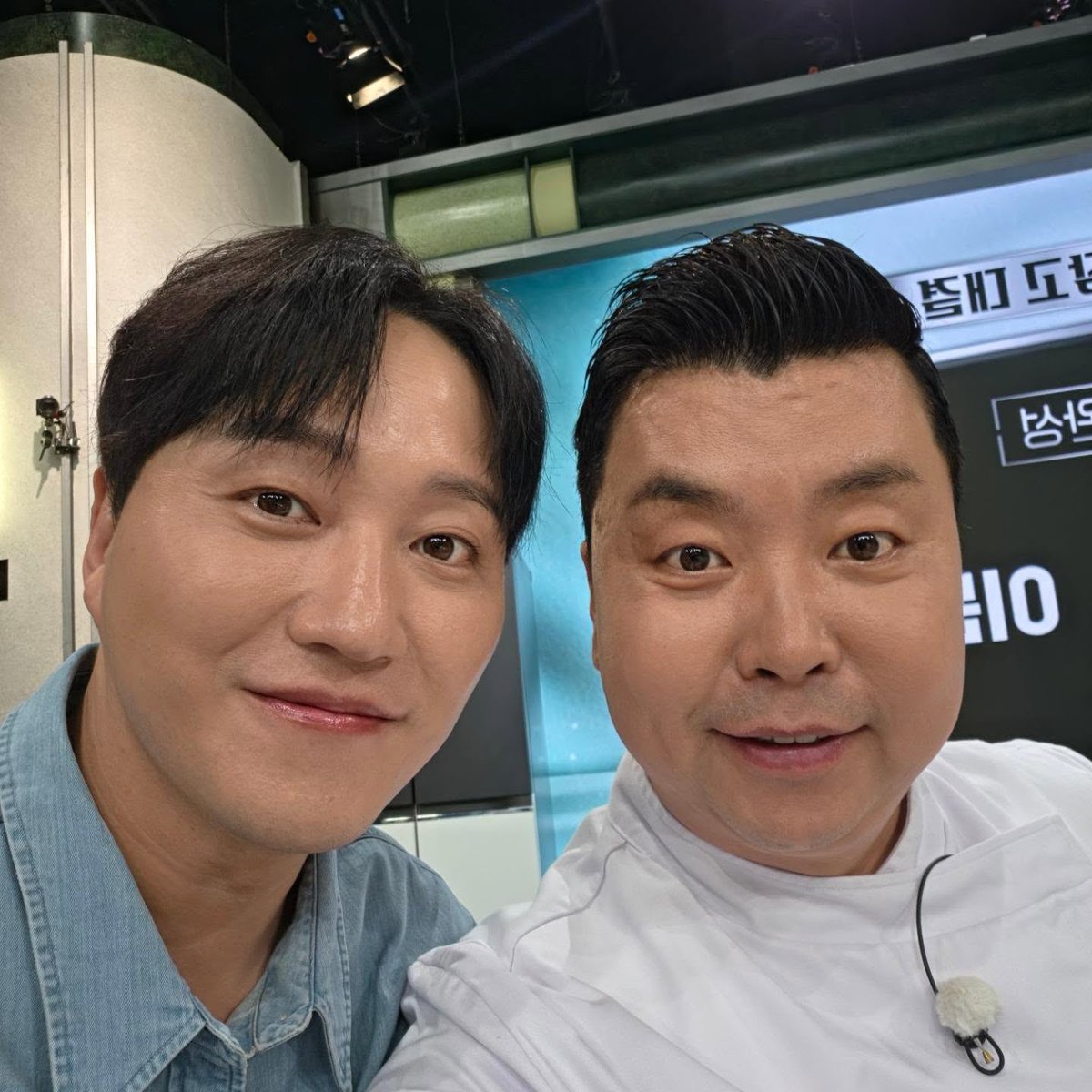 DaemSave's tweet photo. 정호영 셰프님 인스타그램 속 #김대명 

🔗https://t.co/drKDpjeL9o https://t.co/QRfCdaNDrM