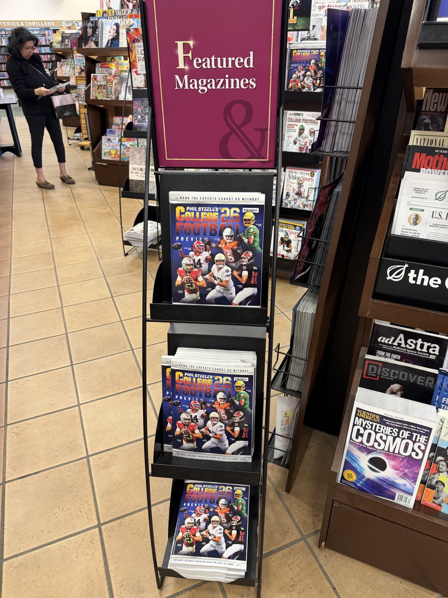StarcraftSquall's tweet photo. Reporting live from the Eugene, OR Barnes &amp; Noble - stopped in the store for another reason (got my own copy already), but figured I’d let the public know about a certain @philsteele042 publication on the rack. 😉 https://t.co/J3ypRxYn03