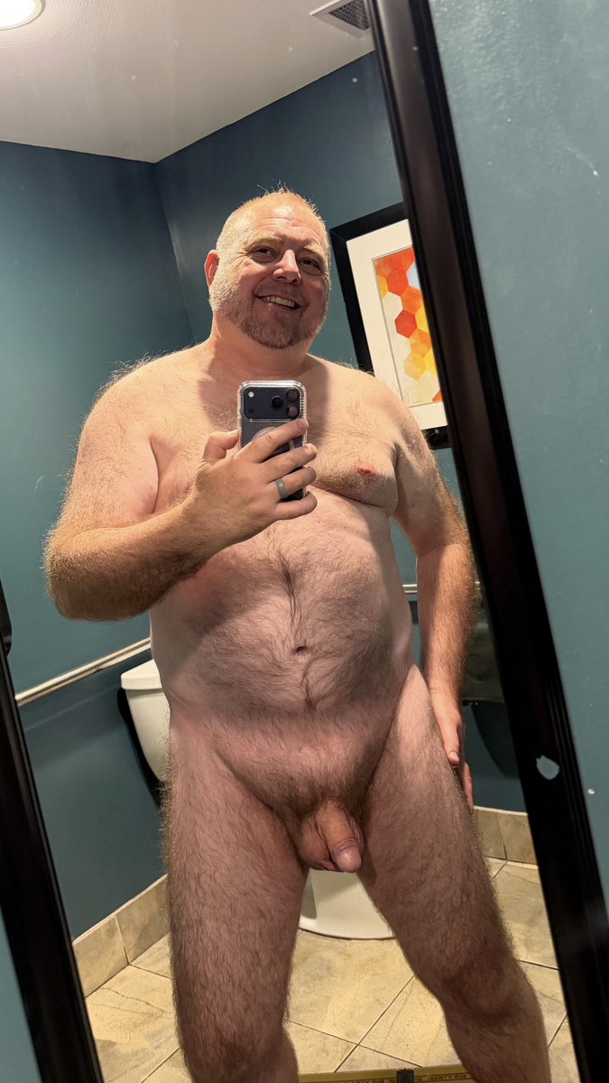 randyxbear's tweet photo. Bar night strip https://t.co/aOZloXU0Df