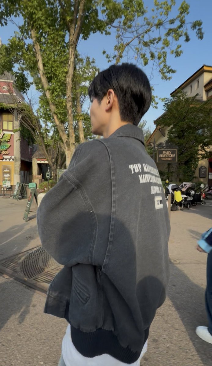 youmialover's tweet photo. 보고싶똥… https://t.co/UIhBEdzXWk