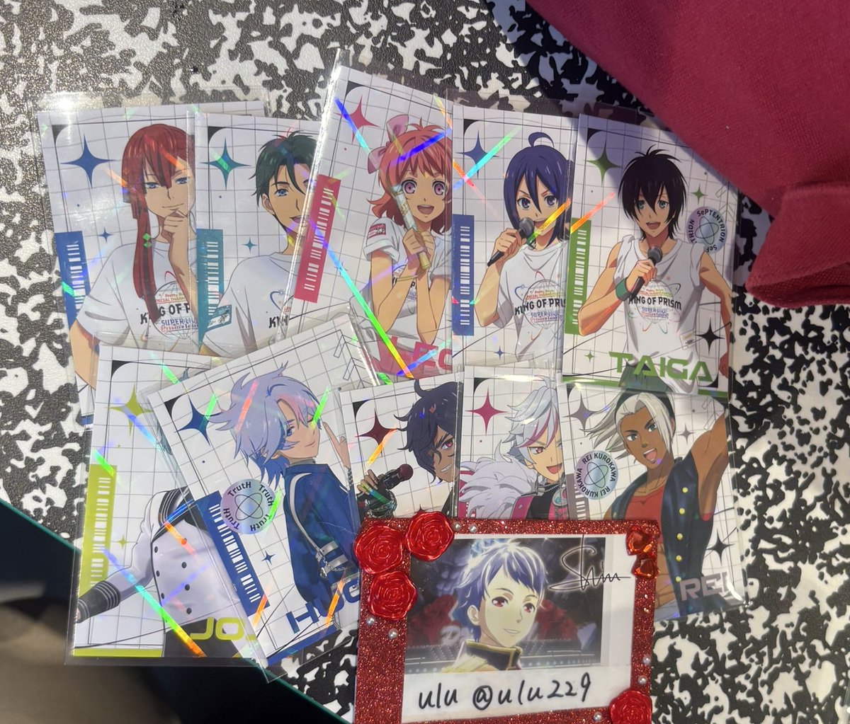 ulu229's tweet photo. キンプリ☆KING OF PRISM キンプリサンクスパーティー 　スパライ　ランダムトレカ
《交換》
【譲】ユキノジョウ②、ミナト、レオ②、ユウ、タイガ、レイ、ひゅーい、マリオ、ジョージ
【求】コヨイ

※会場付近手渡し（現在飛田給駅付近にいます。） https://t.co/f7szHByLnr