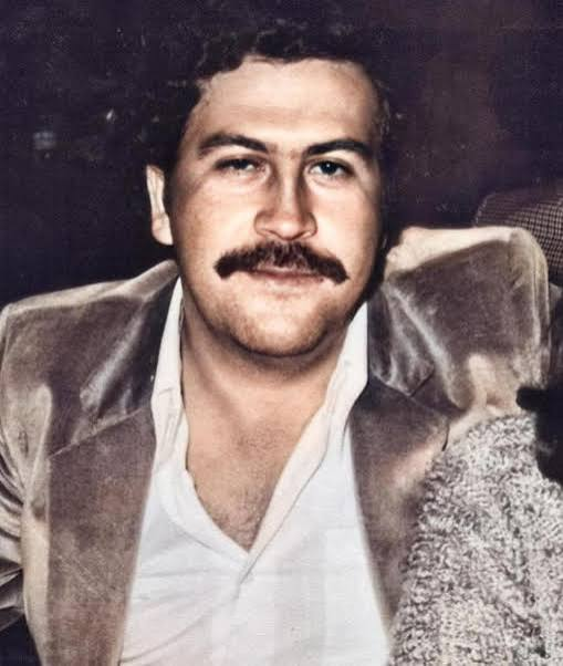 KenyaDataIndex's tweet photo. @brfootball It's gonna be Pablo Escobar vs Raymond Amankwah https://t.co/9ICe9UiaIu