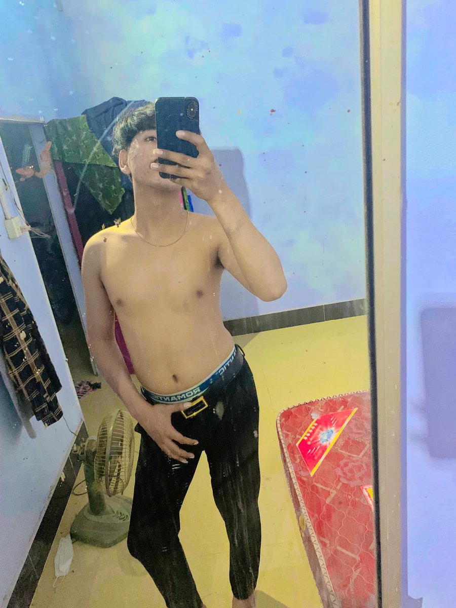boyTkql7's tweet photo. សាកបាន💦 https://t.co/7F5ax9YH17