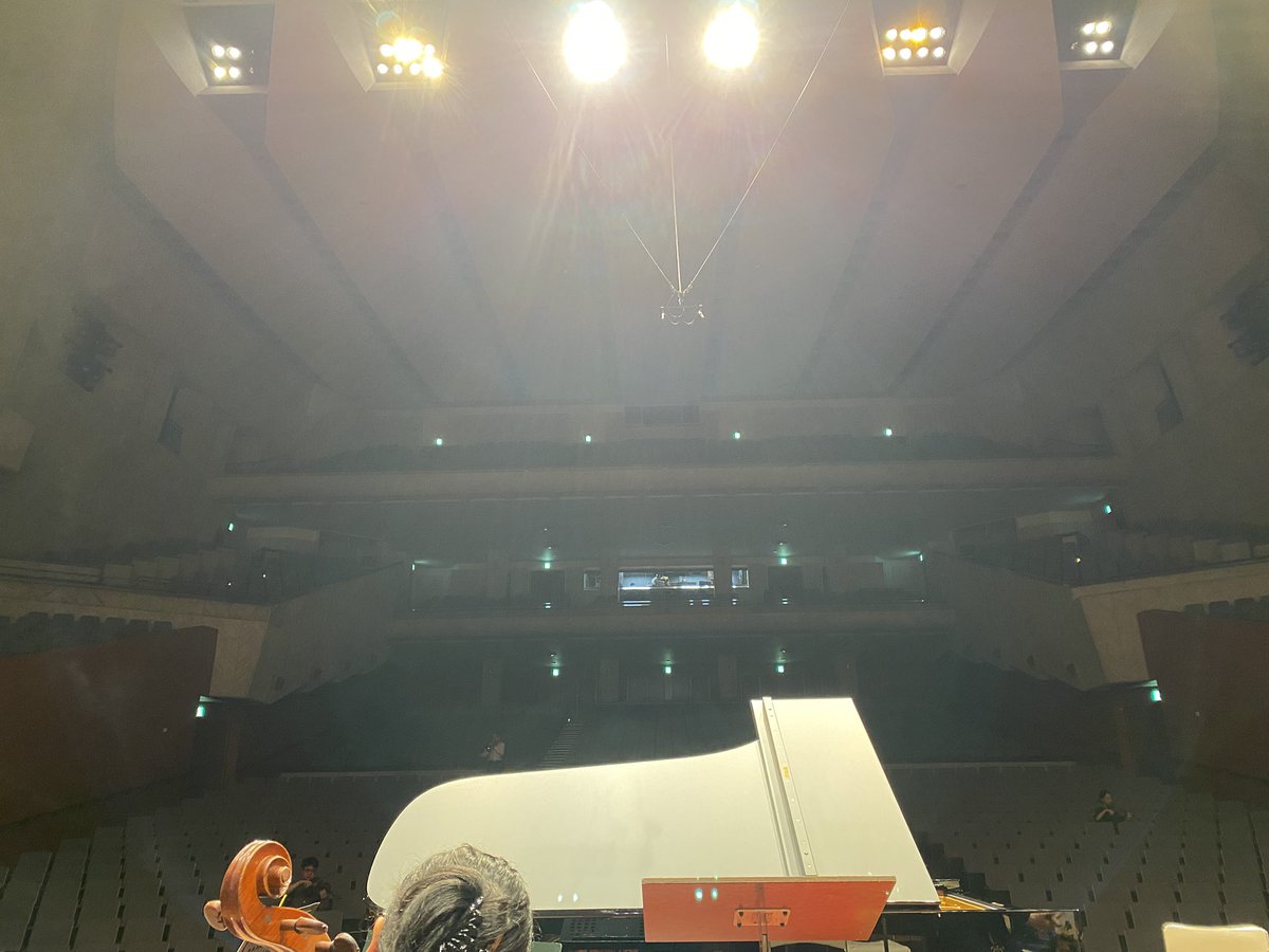 unoken0725's tweet photo. 今日の現場は熊本県立劇場。
9月の石田組で再びお邪魔します。今日九響にお越しの方は是非チケット買って帰ってください🙇 https://t.co/ib6782MaZd