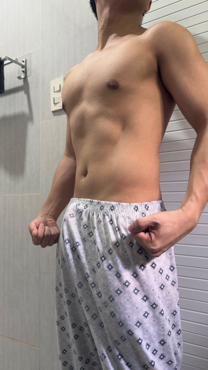 jsphxyz's tweet photo. morning wood https://t.co/3OHcc1ZUT4