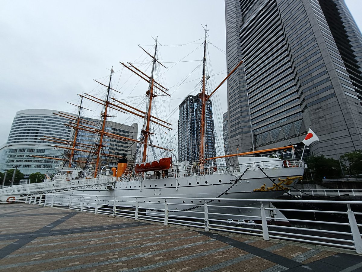 gnomesr71's tweet photo. みなとみらいの横浜みなと博物館で #ホビ展 開催中です！作品展示コーナーに私のガスコーニュとアリゾナも展示しております！場所はランドマークタワー横の日本丸が目印です。ブルクのついでにいかがでしょうか！ https://t.co/mq3mPOo8rt