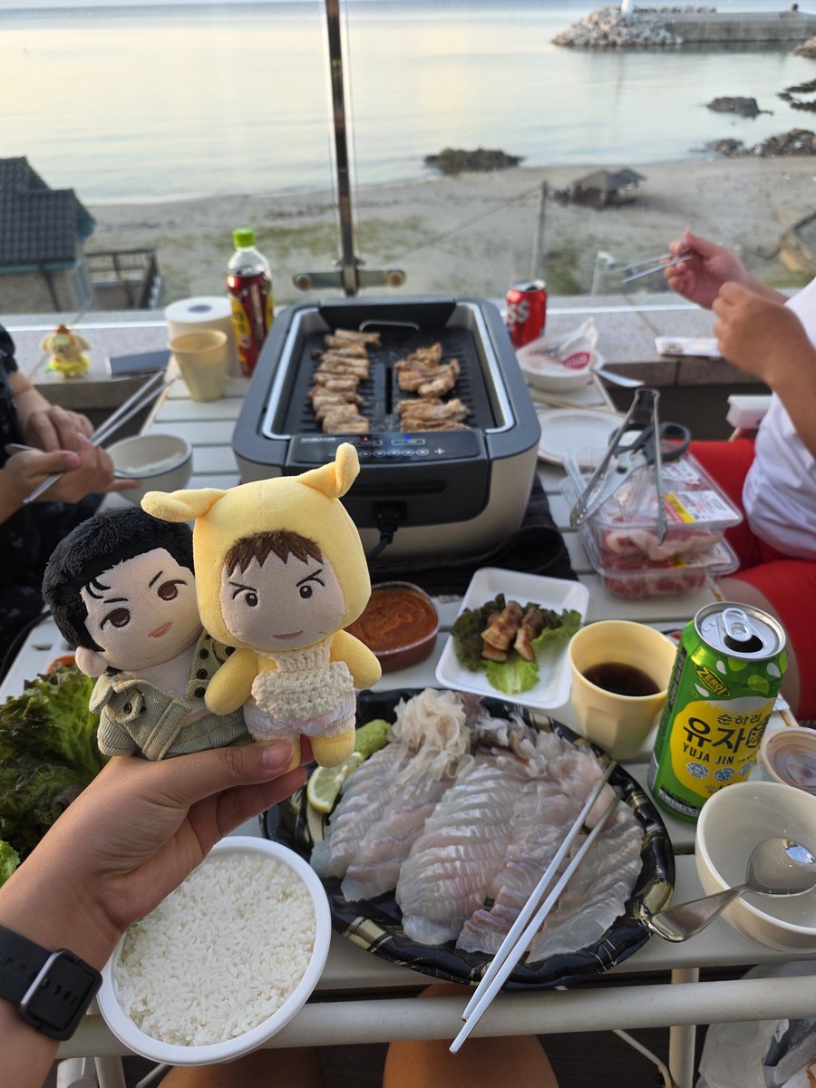Daemana_014's tweet photo. 이른 여름휴가 바다 수영완~
@wanttomeetkoala @Yu_ha_12 https://t.co/tw6GdG43WZ