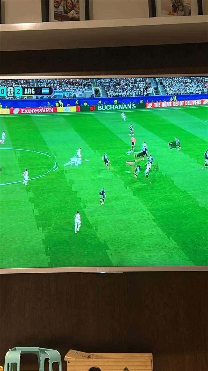 dferrocchio's tweet photo. Ojalá flow ande bien para la segunda parte del mundial. Lleno de pixeles https://t.co/9dGLQ8g54F
