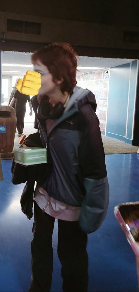 Jasperrwasp's tweet photo. Candid photo from 2 years ago. If you saw me in public would you know 💀 https://t.co/Ck374AdWkx