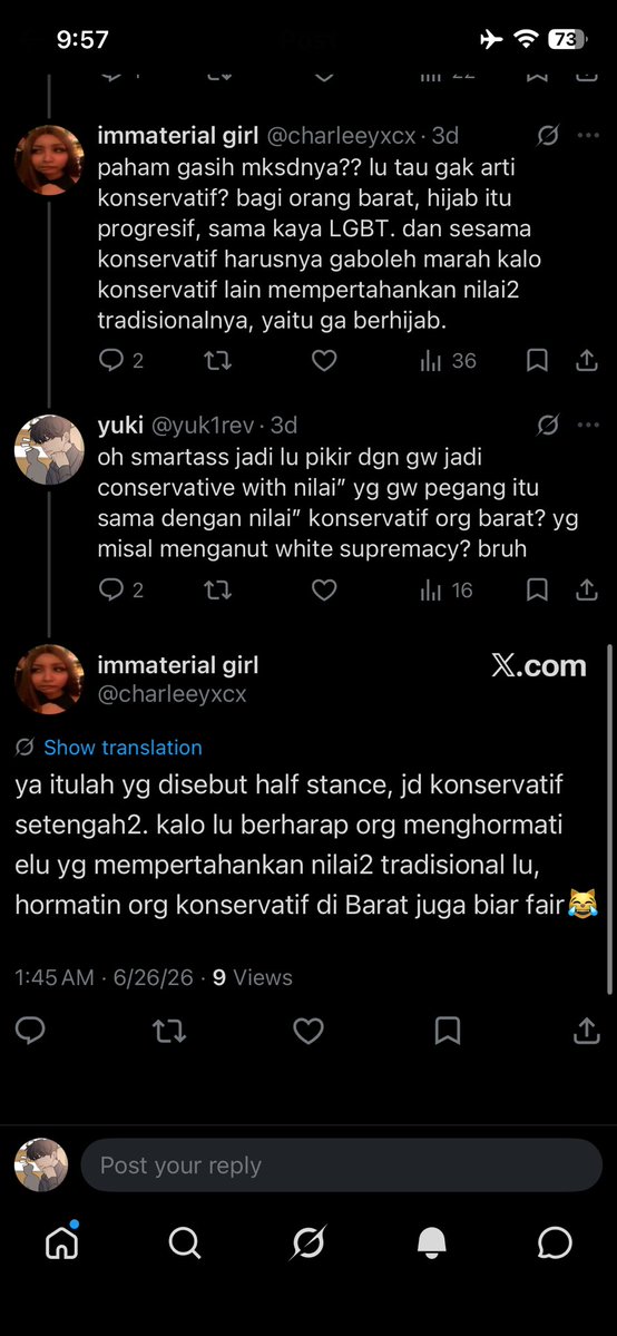 yuk1rev's tweet photo. @charleeyxcx @emyr_za1 pertama lu paham arti konservatif? mempertahankan nilai” moral/budaya sendiri dan cenderung tidak mudah menerima nilai” luar yang masuk, dan NILAI” tiap culture itu berbeda, jadi gabisa lo analogiin pake halfstance, lah ngapain gue harus setuju/respect mereka? https://t.co/L9tA93xFzO
