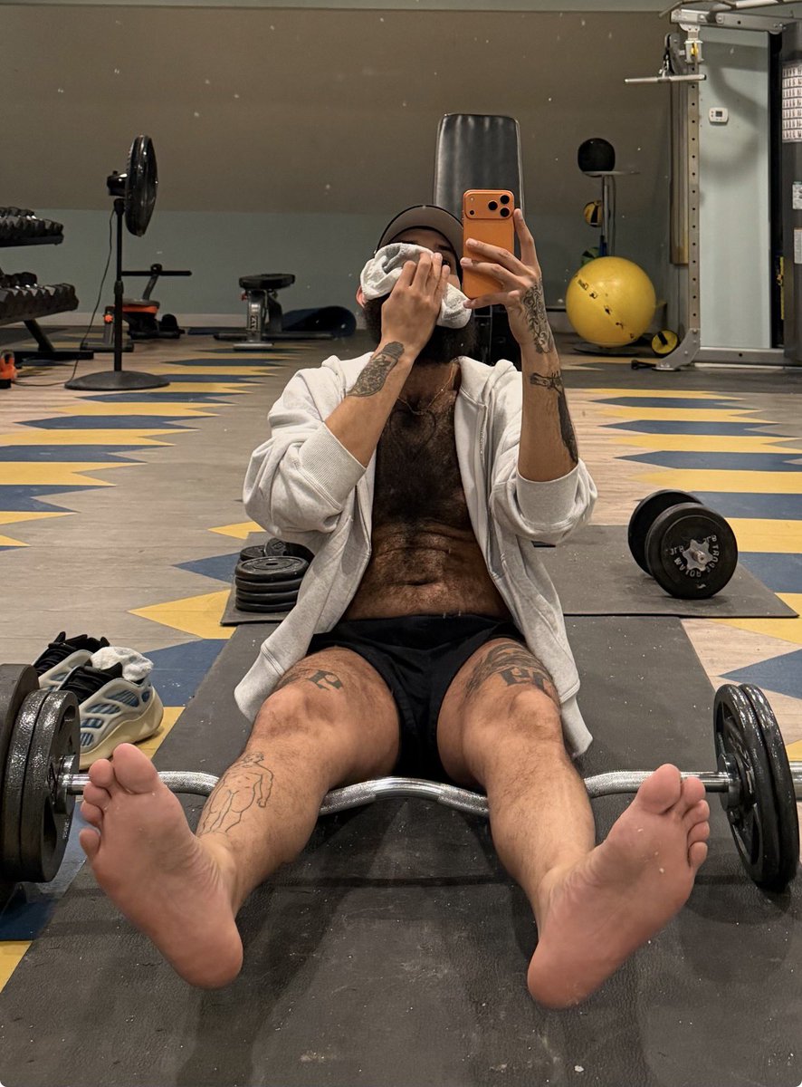 BigFootSize11's tweet photo. Join me 💪🏽 https://t.co/BD2hhgPJsU