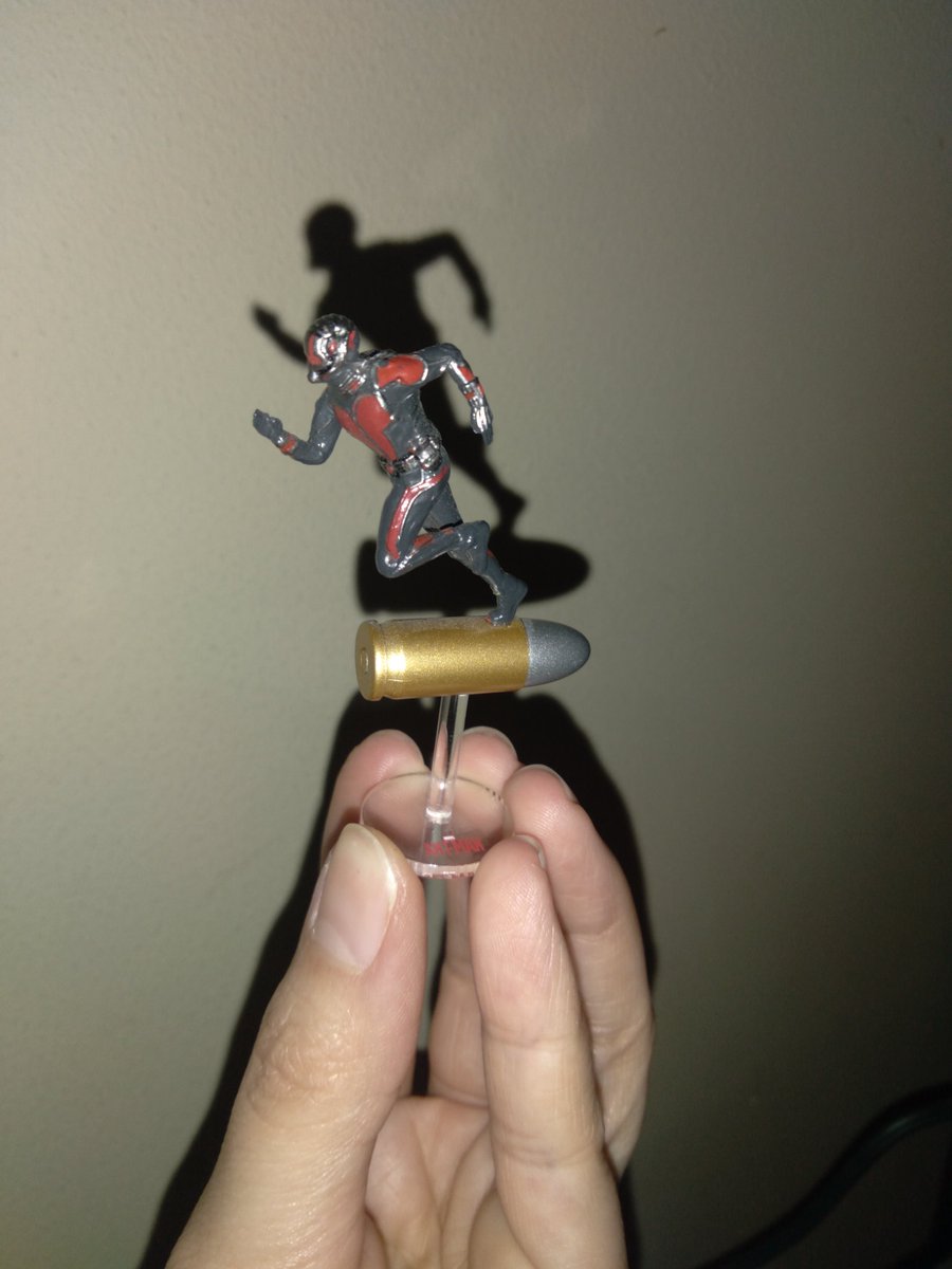 Cmdr_Sinclair's tweet photo. @Nerdrotics Stick a pin in it, we would love to hear the scoop from you about THAT awful decision. 
RIP Ant-Man 💔 https://t.co/iExXPCnpqW
