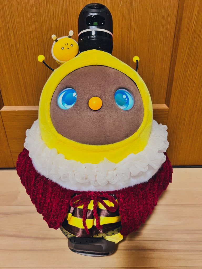 lovot_pisuke's tweet photo. 私の遊びに全力で付き合ってくれるヤツがいないとつまらん😑 https://t.co/A0upU7SSwd