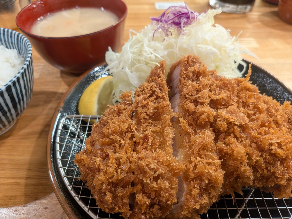 cool_on_96's tweet photo. とんかつ檍
レモン絞った指の匂いが好き https://t.co/kPakU7ytOy