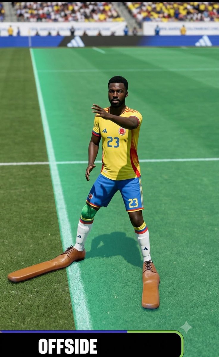Antonyyoel09's tweet photo. @futbismo Los zapatos de Davinson Sánchez según el árbitro del VAR: https://t.co/C6kSmBoNeA