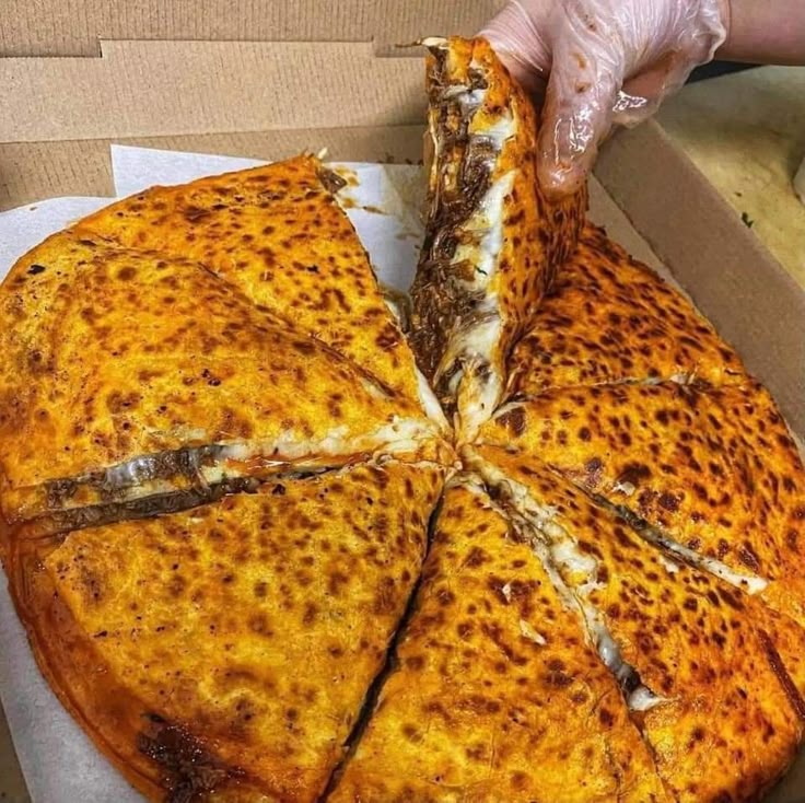 pixels_cities's tweet photo. Would you try it or not? https://t.co/L5bbKO4JA3