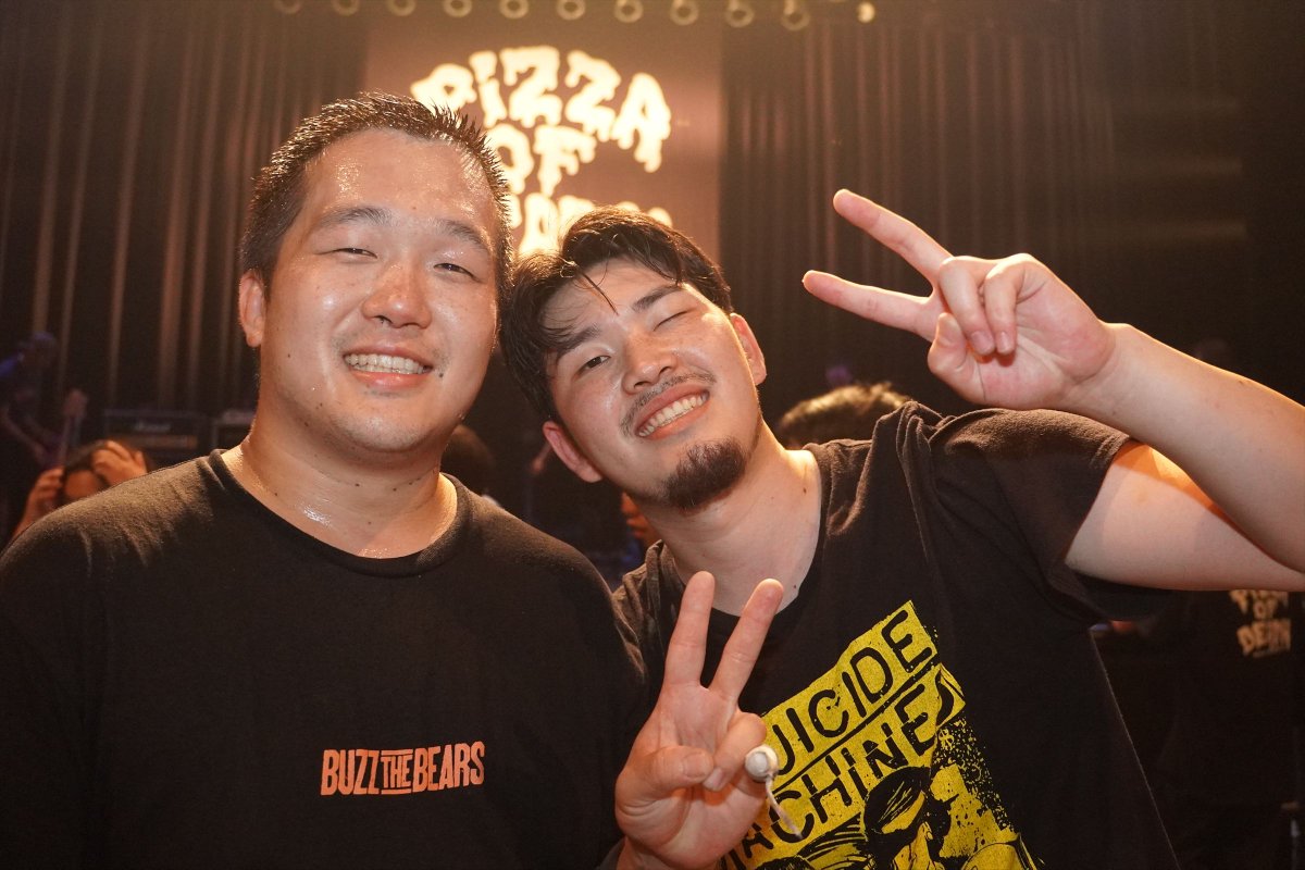 aishukaido's tweet photo. 【届け！！】【26.06.26】PIZZA OF DEATH RECORDS presents."Hub Slice7"＠渋谷O-EAST、あれこれ写真その４／５。その他は → https://t.co/tHlP2hVXtL #ハブスラ #Hubslice #HONEST #FIVESTATEDRIVE #AFTERSQUALL #MACVES #ONIONRING #ENTH #MARIO2BLOCK #KUZIRA https://t.co/N5eT048AbZ