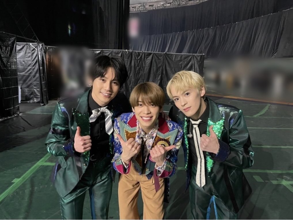 g0419TJ's tweet photo. え？え？え？
この手を繋ごう歌いましょう🙏 https://t.co/lLdNUrTdwn