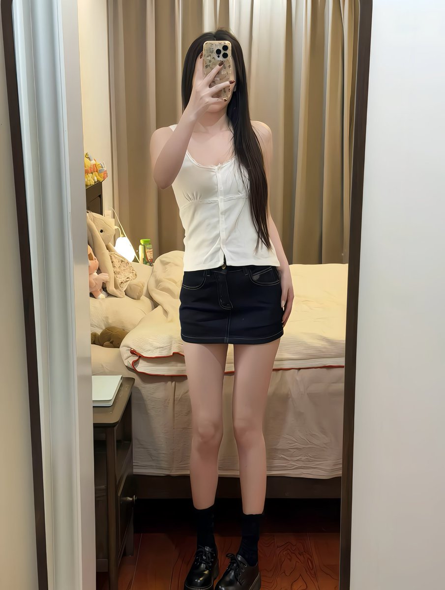 VLhB7's tweet photo. 卸下全部的伪装，感觉做一个正常人挺好的 https://t.co/wM6BKULV1j