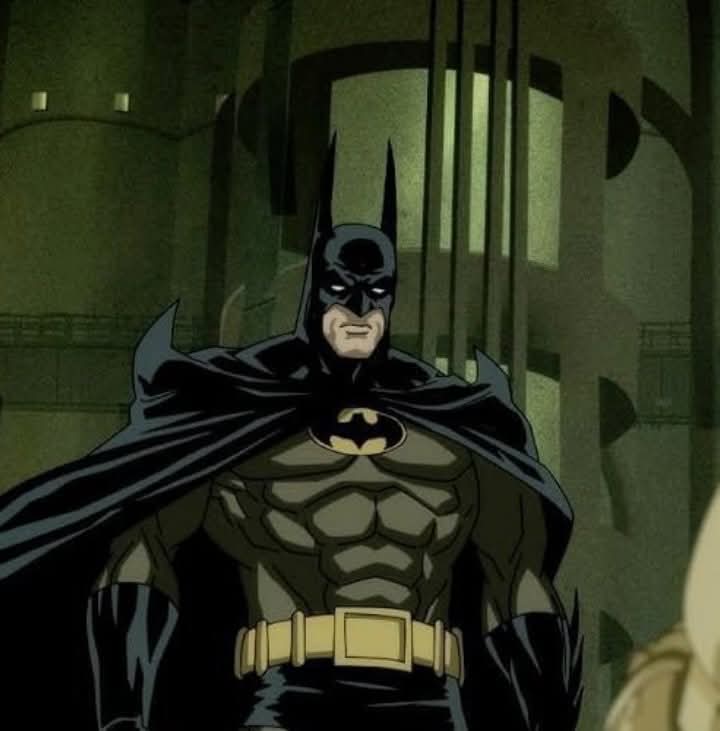 DiscoHoboCop's tweet photo. Made an edit to the Batman Knightfall suit, I think the suit from the trailer looks perfect besides the lack of a true blue so I figured I'd try seeing what it would look like. https://t.co/Fj4SB2agbh
