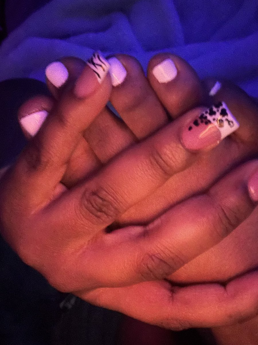 ChoxolateKitten's tweet photo. Tell me that you love my pretty feet you humanATM #feetworshi̇p #paypig #findom #feetfetısh https://t.co/efPFYrGOfd